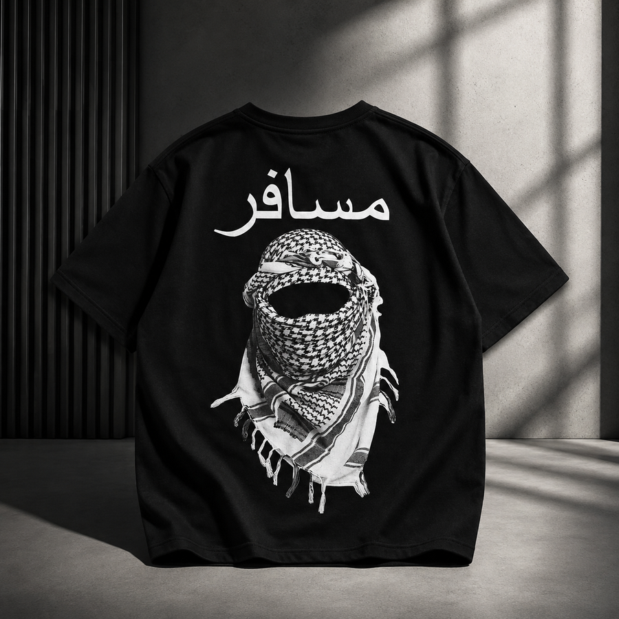 MUSAFIR - Oversized Tee